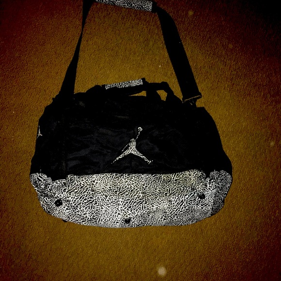 Nike Other - This is a Nike air Jordan duffle bag still in great condition .